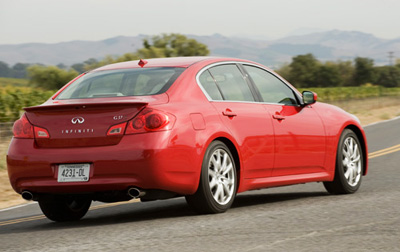 Infiniti объявила цены на седан и купе G37 2009